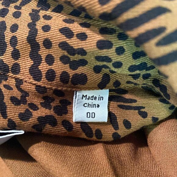 #229 EQUIPMENT FEMME Rayon Button Down Blouse - Picture 14 of 15